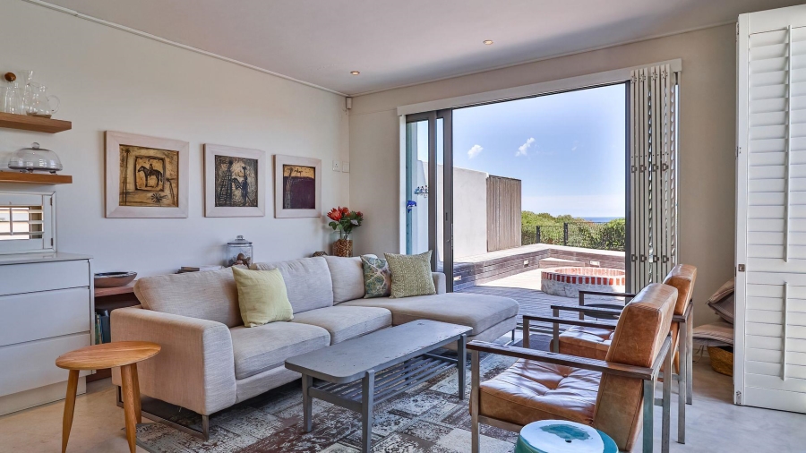 3 Bedroom Property for Sale in De Kelders Western Cape